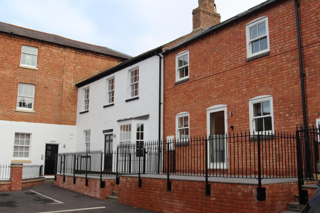Canal View Cottage With Log Fire & Parking Blisworth Esterno foto